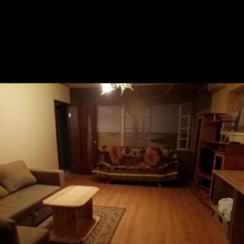 Сдается 2-х комнатная квартира, 100 м²