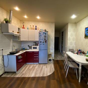 Продается 3-х комнатная квартира, 48 м²