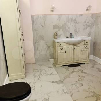 Продается Многокомнатная квартира, 133 м²