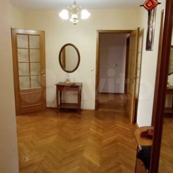 Продается Многокомнатная квартира, 107,8 м²