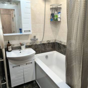 Продается 2-х комнатная квартира, 63 м²