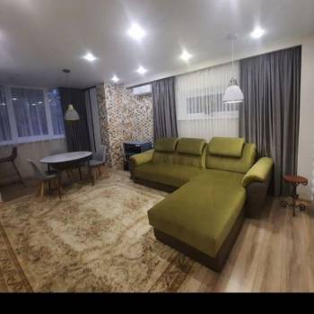 Продается 2-х комнатная квартира, 60 м²