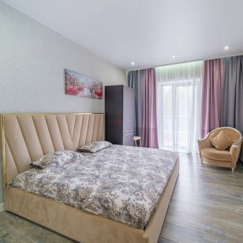 Сдается Многокомнатная квартира, 125 м²
