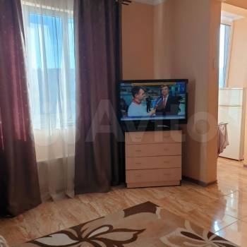 Продается 1-комнатная квартира, 37 м²