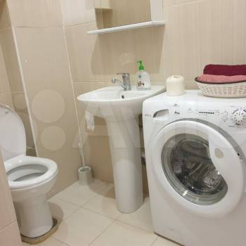 Продается 1-комнатная квартира, 37 м²
