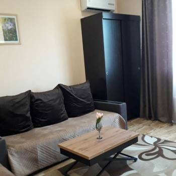 Продается 1-комнатная квартира, 35 м²