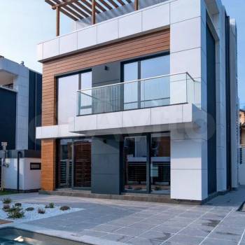 Продается Дом, 270 м²