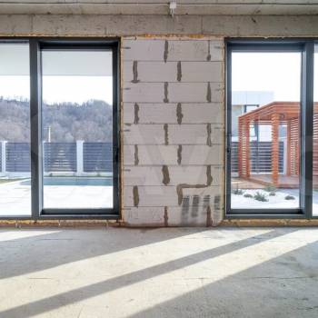 Продается Дом, 270 м²