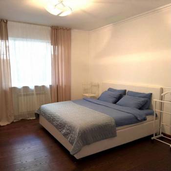 Сдается Многокомнатная квартира, 120 м²