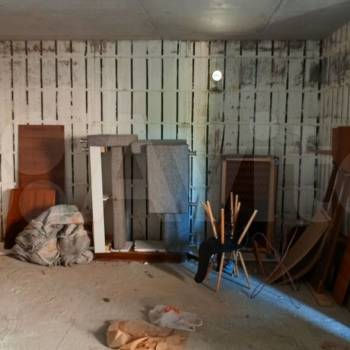 Продается 1-комнатная квартира, 91,5 м²