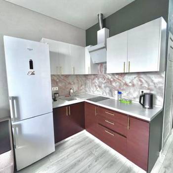 Продается 1-комнатная квартира, 33 м²