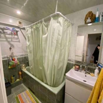 Продается Многокомнатная квартира, 101 м²