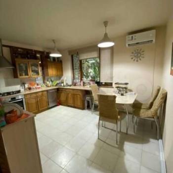 Продается Многокомнатная квартира, 101 м²