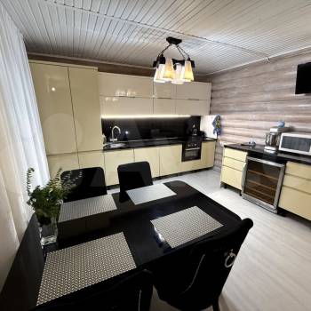 Продается Дом, 280 м²