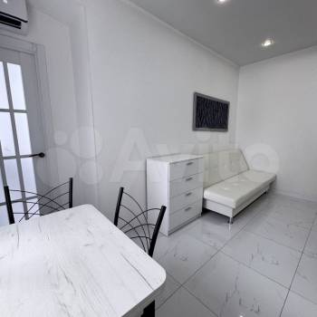 Продается 3-х комнатная квартира, 37 м²