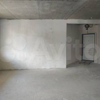 Продается 1-комнатная квартира, 42 м²