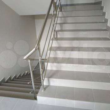 Продается 1-комнатная квартира, 42 м²