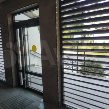 Продается 1-комнатная квартира, 42 м²