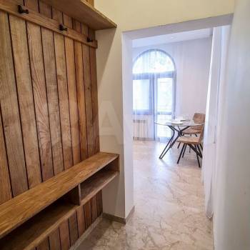 Сдается 1-комнатная квартира, 40 м²