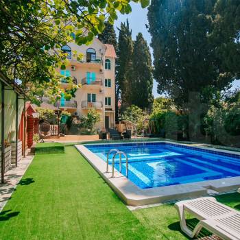 Сдается 1-комнатная квартира, 40 м²