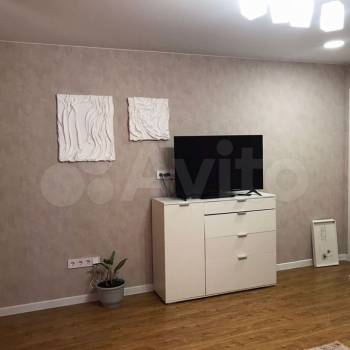Продается 2-х комнатная квартира, 64 м²