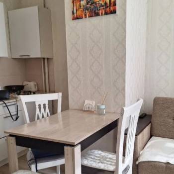 Продается 1-комнатная квартира, 32 м²