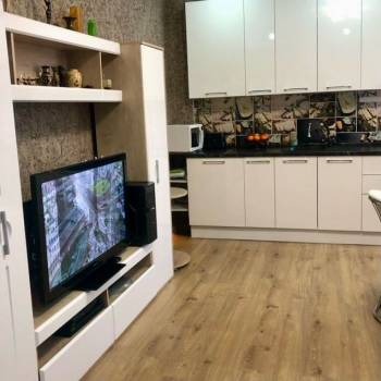 Продается 1-комнатная квартира, 46 м²