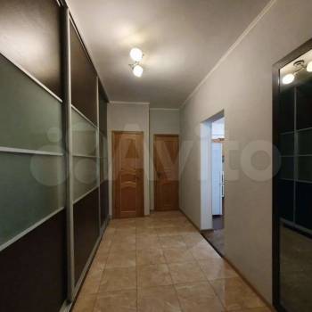 Продается 1-комнатная квартира, 51 м²