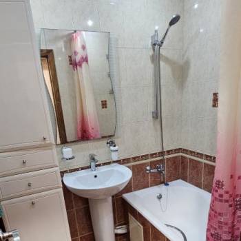 Сдается 2-х комнатная квартира, 54 м²