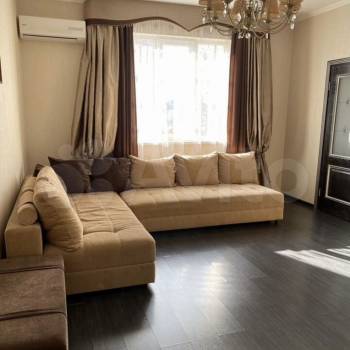 Сдается 2-х комнатная квартира, 65 м²