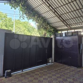 Продается Многокомнатная квартира, 114 м²