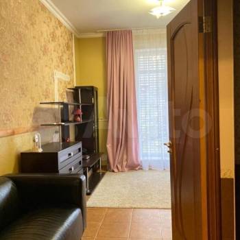 Продается Многокомнатная квартира, 131,3 м²