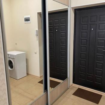 Сдается 1-комнатная квартира, 38 м²