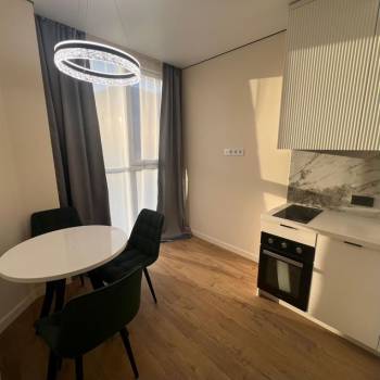 Продается 1-комнатная квартира, 30,4 м²