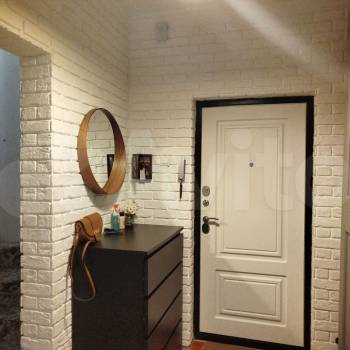 Продается Многокомнатная квартира, 100 м²