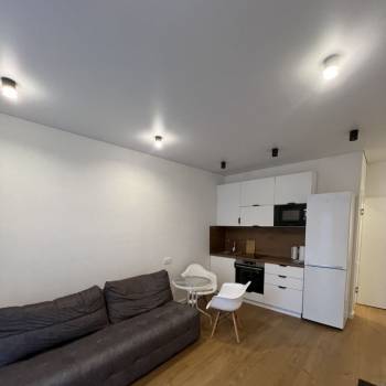 Продается 1-комнатная квартира, 38 м²