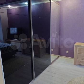 Продается 1-комнатная квартира, 30 м²