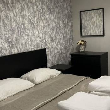 Сдается 2-х комнатная квартира, 100 м²