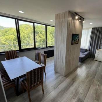 Сдается 2-х комнатная квартира, 100 м²