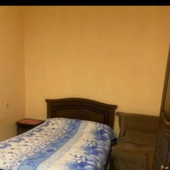 Сдается 2-х комнатная квартира, 356 м²