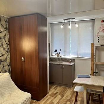 Продается 1-комнатная квартира, 14,8 м²