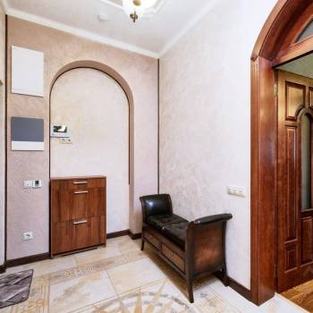 Продается 2-х комнатная квартира, 88 м²