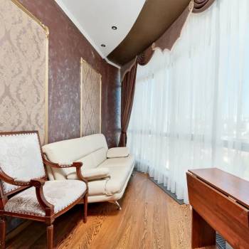 Продается 2-х комнатная квартира, 88 м²