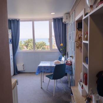 Продается 1-комнатная квартира, 30 м²