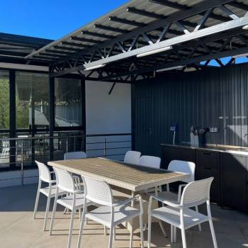 Сдается Дом, 300 м²