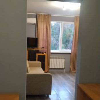 Продается 1-комнатная квартира, 36 м²