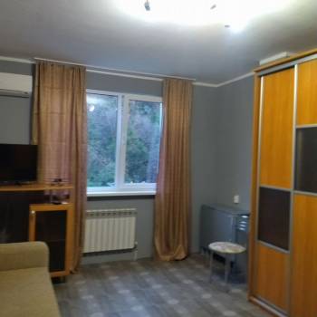 Продается 1-комнатная квартира, 36 м²