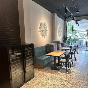 Продается Нежилое помещение, 220 м²