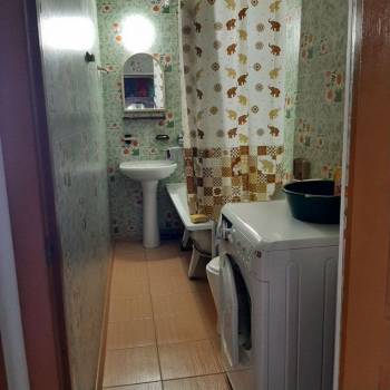 Продается 1-комнатная квартира, 37 м²