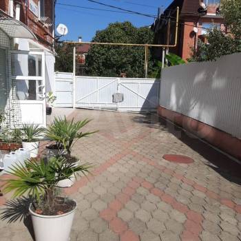 Продается 1-комнатная квартира, 37 м²